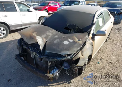 2011 Toyota Corolla Le z USA, uszkodzony, nr VIN JTDBU4EEXB9151001